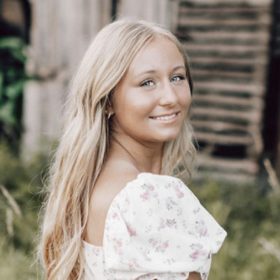2025 Scholarship Recipient Ava McKinley from Nemaha Central High School