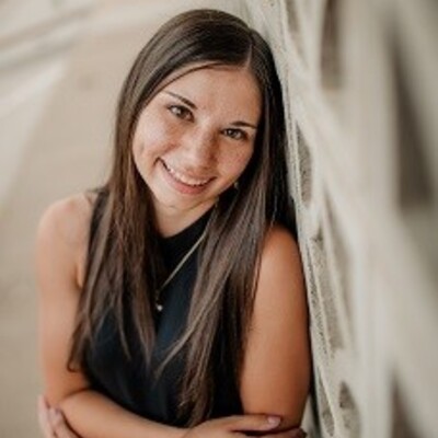 2022 Scholarship Recipient Ellie Mady from Nemaha Central