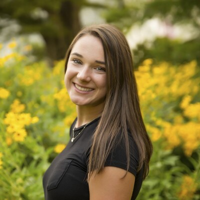 2022 Burger I Scholarship Recipient Hailey Wurtz